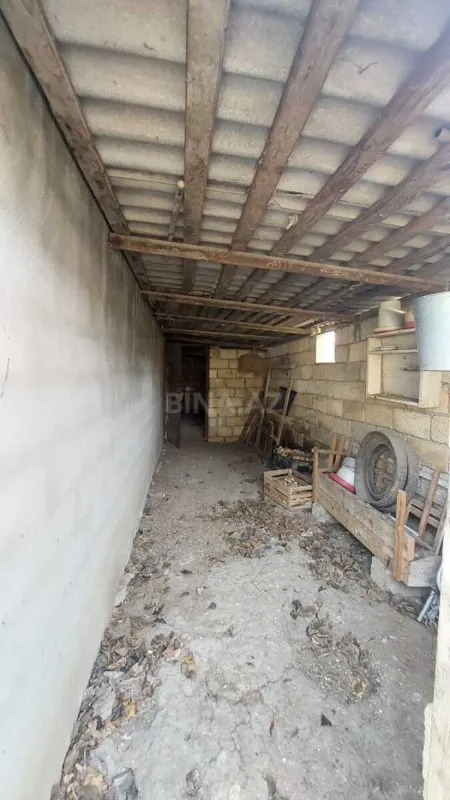 Satılır 4 otaqlı həyət evi 135 m²