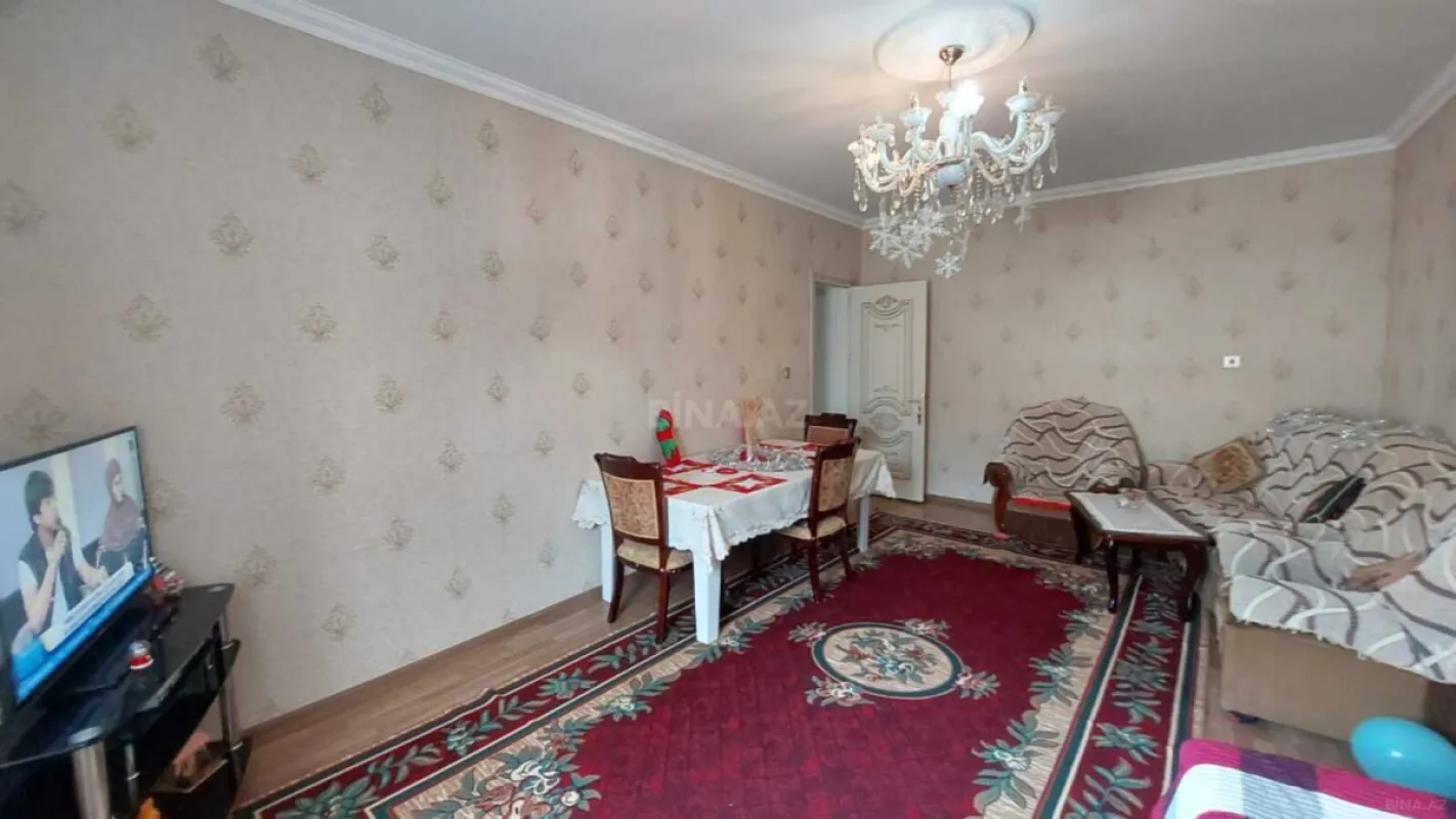 Satılır 4 otaqlı həyət evi 135 m²