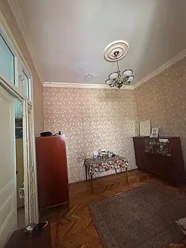 Satılır 3 otaqlı mənzil 44 m²