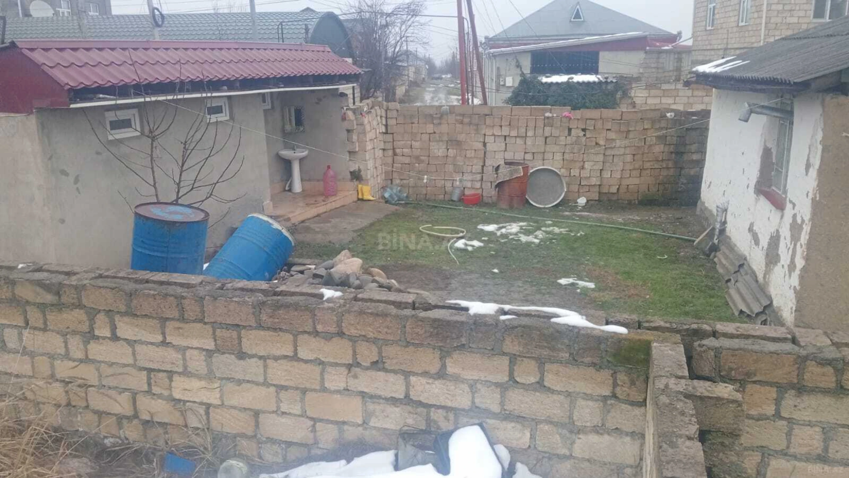 Satılır torpaq sahəsi 10 m²