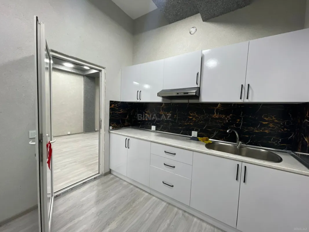 Kirayə verilir 2 otaqlı ofis 130 m²