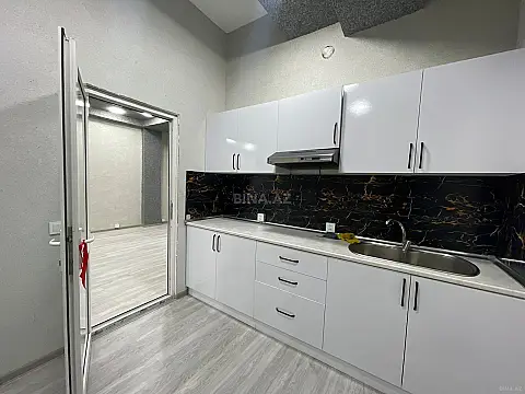 Kirayə verilir 2 otaqlı ofis 130 m²