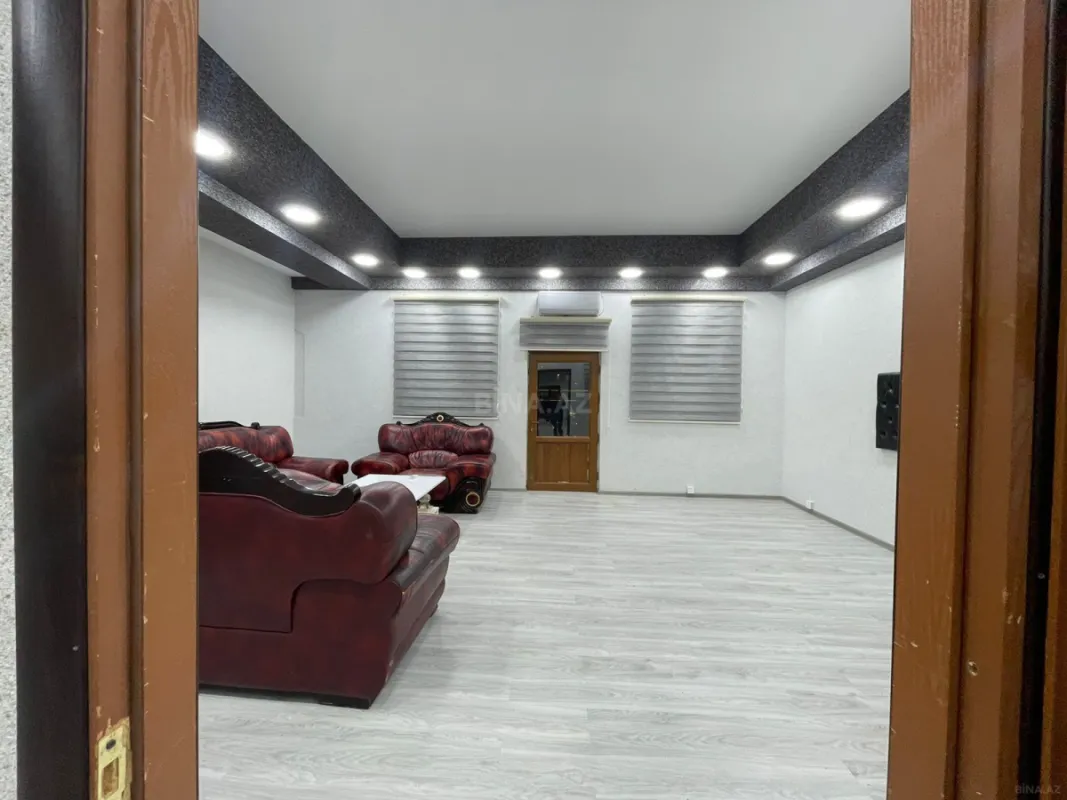Kirayə verilir 2 otaqlı ofis 130 m²