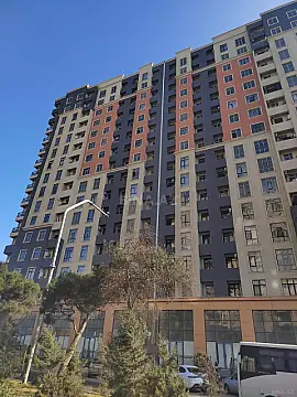 Satılır 2 otaqlı mənzil 63 m²