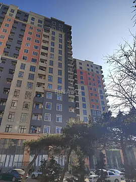 Satılır 2 otaqlı mənzil 63 m²