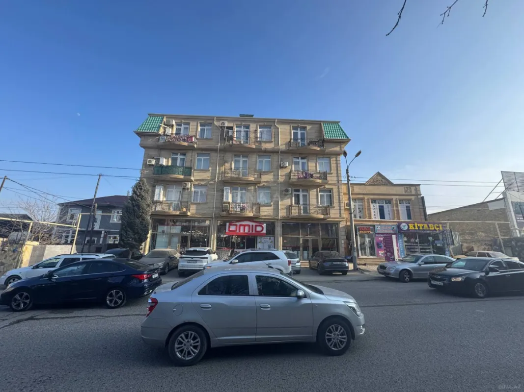 Satılır 2 otaqlı mənzil 56 m²