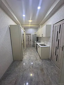 Satılır 2 otaqlı mənzil 56 m²