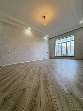 Satılır 5 otaqlı həyət evi 210 m²