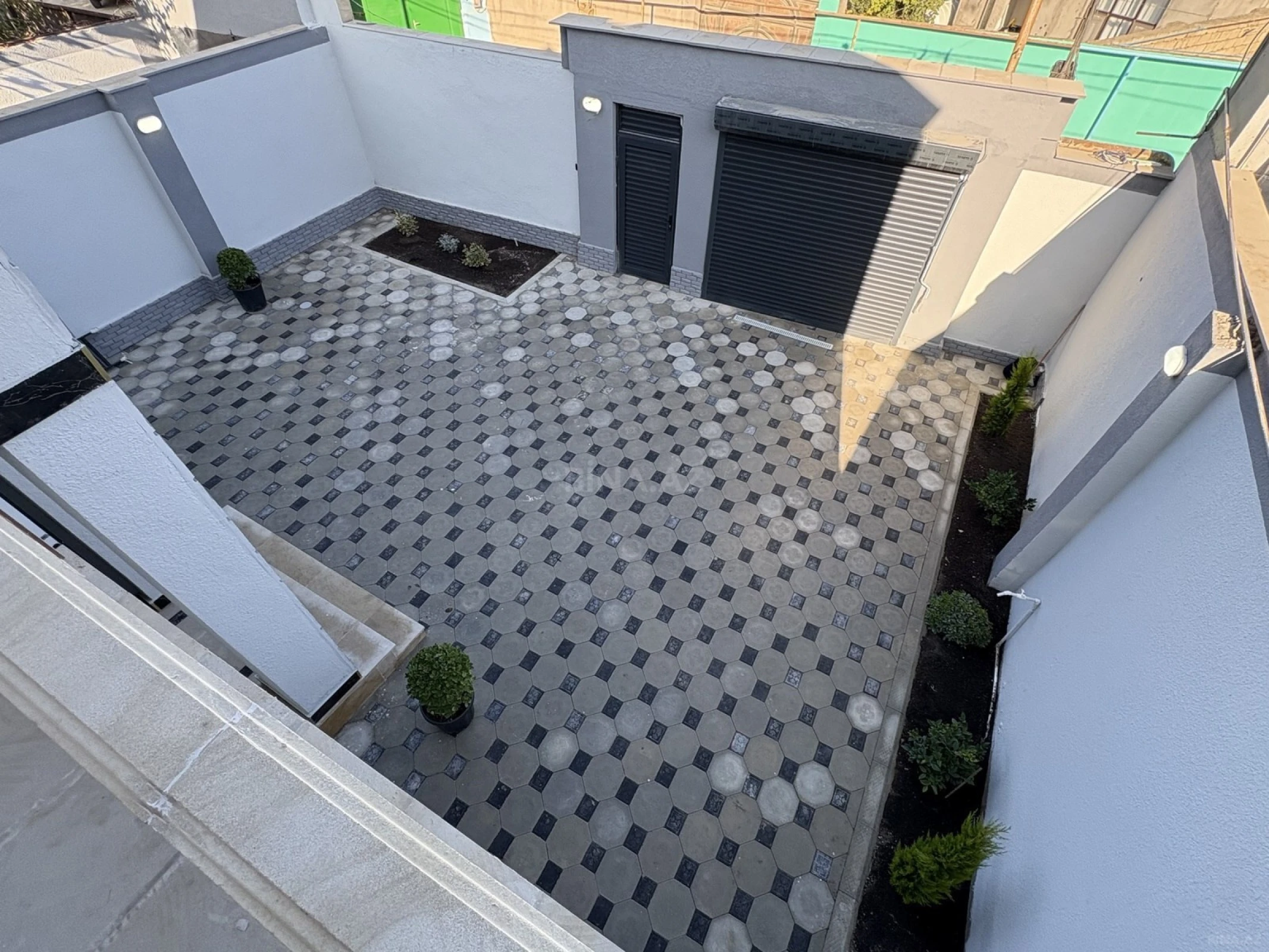 Satılır 5 otaqlı həyət evi 210 m²