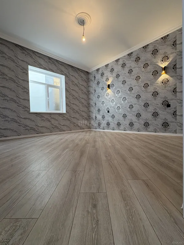 Satılır 5 otaqlı həyət evi 210 m²