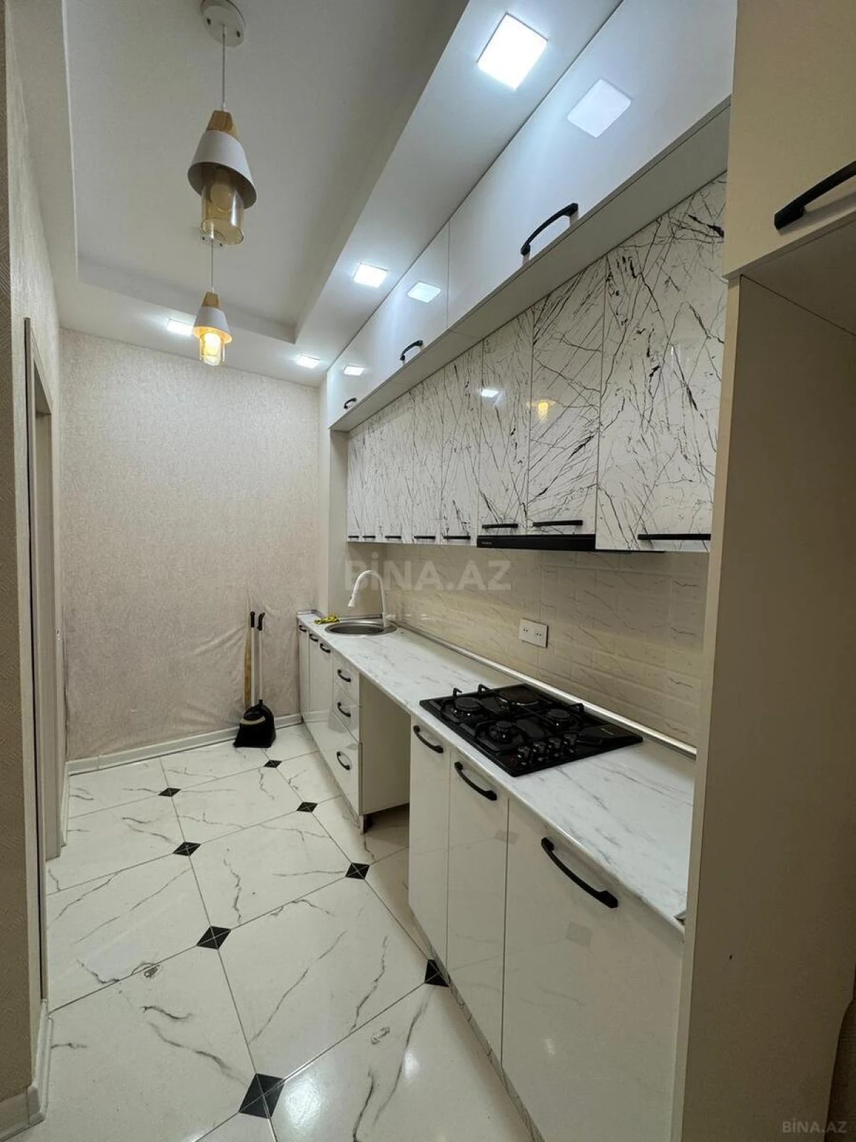 Kirayə verilir 3 otaqlı mənzil 90 m²