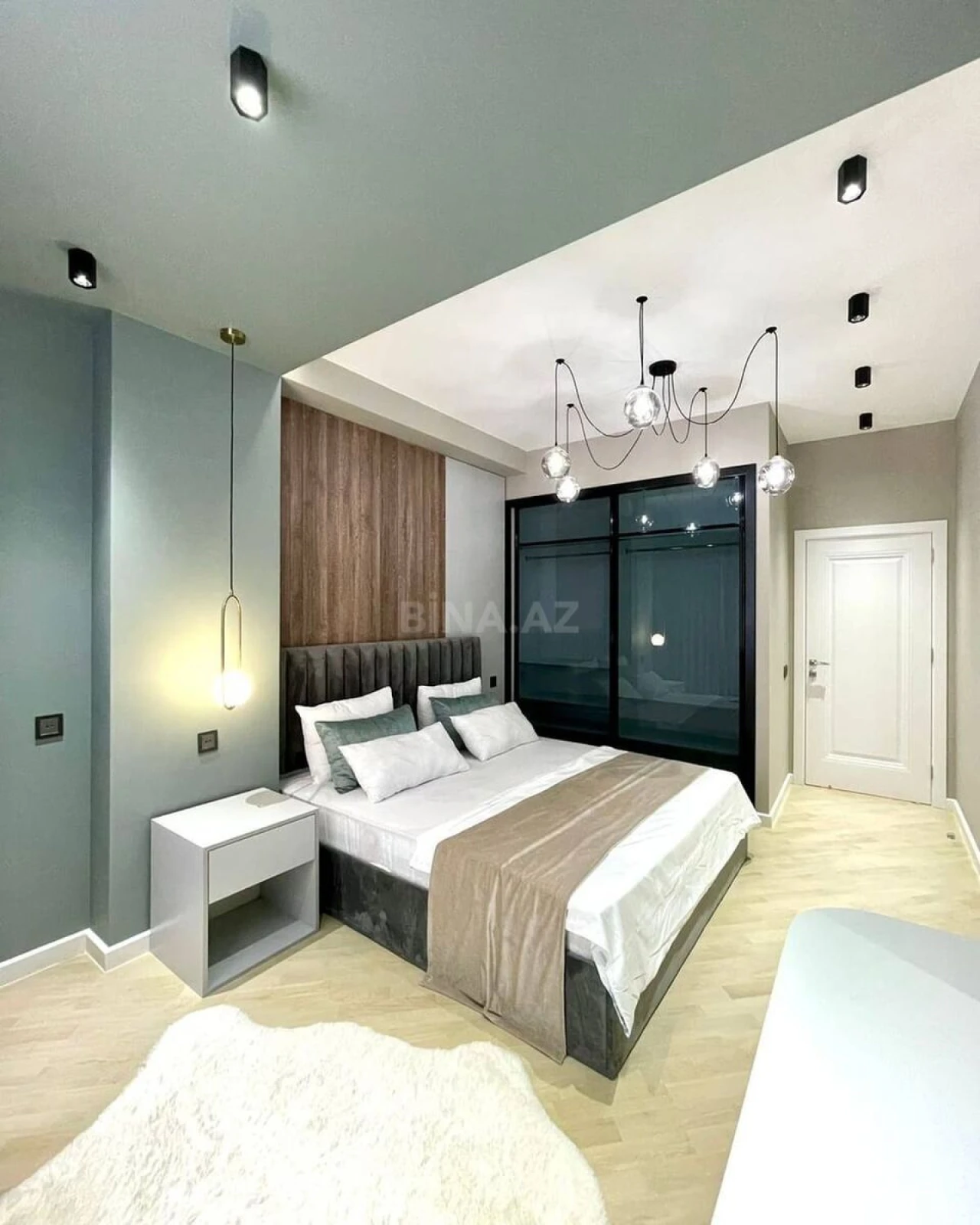 Kirayə verilir 2 otaqlı mənzil 80 m²