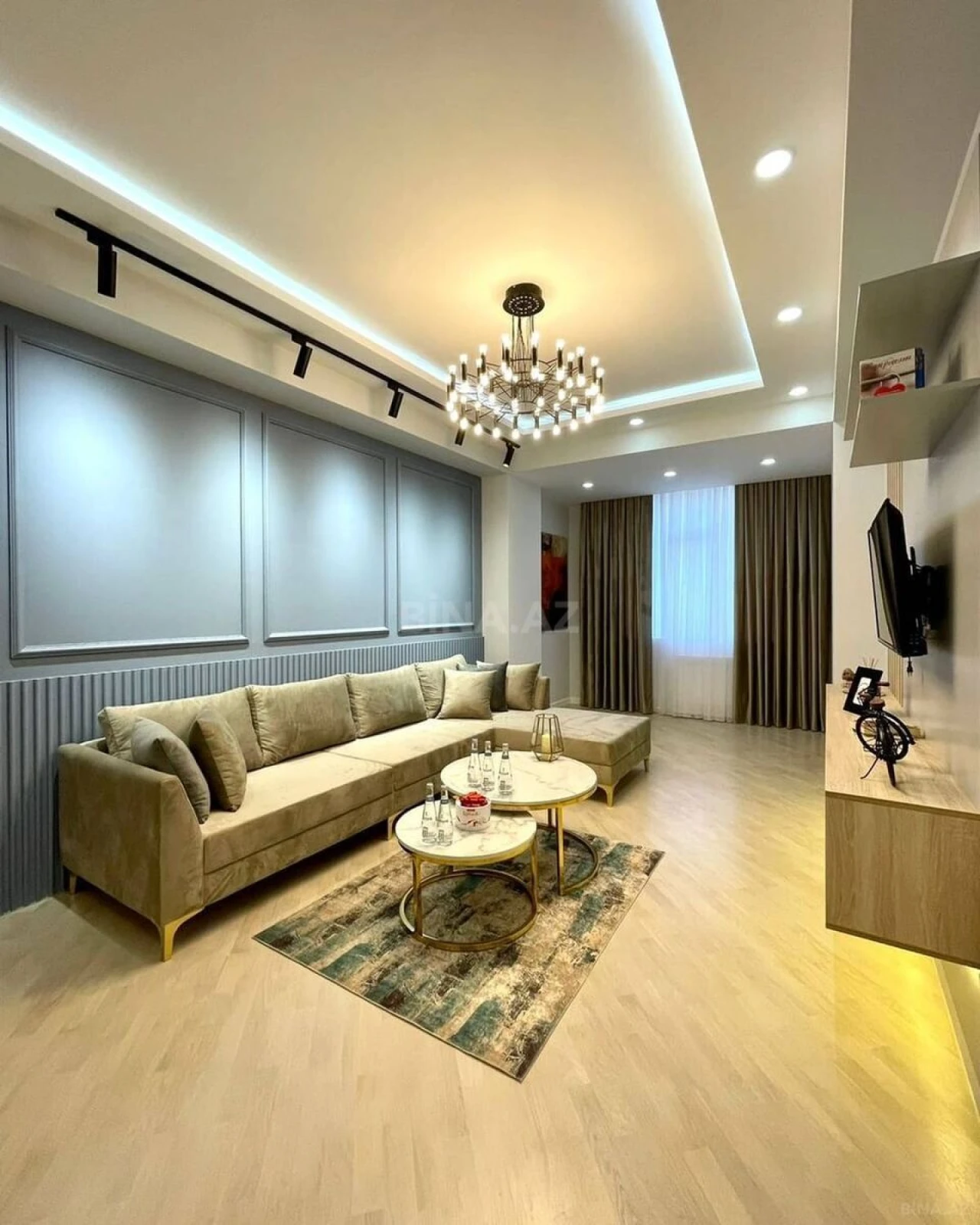 Kirayə verilir 2 otaqlı mənzil 80 m²