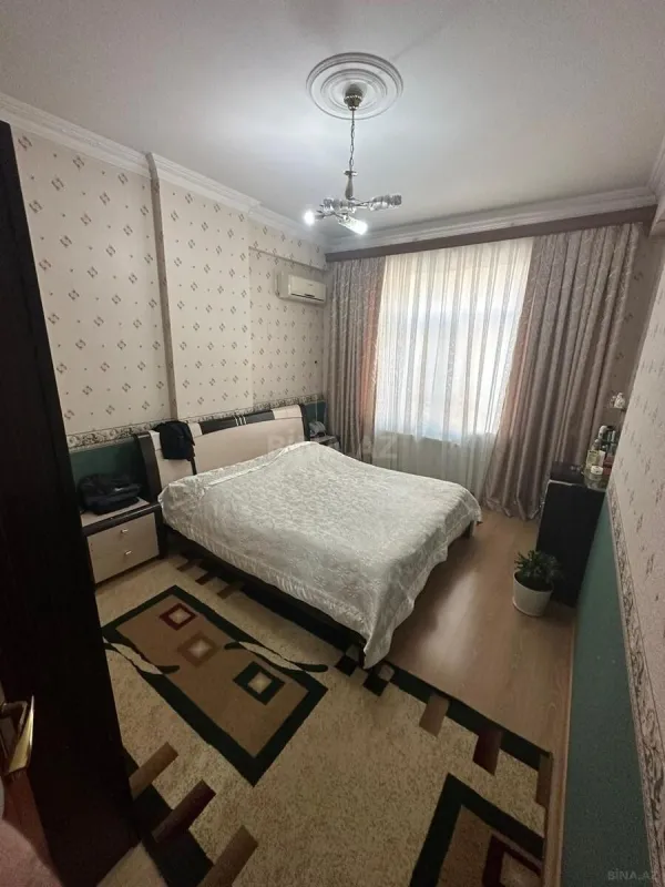 Satılır 3 otaqlı mənzil 116 m²