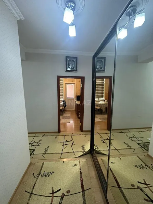Satılır 3 otaqlı mənzil 116 m²