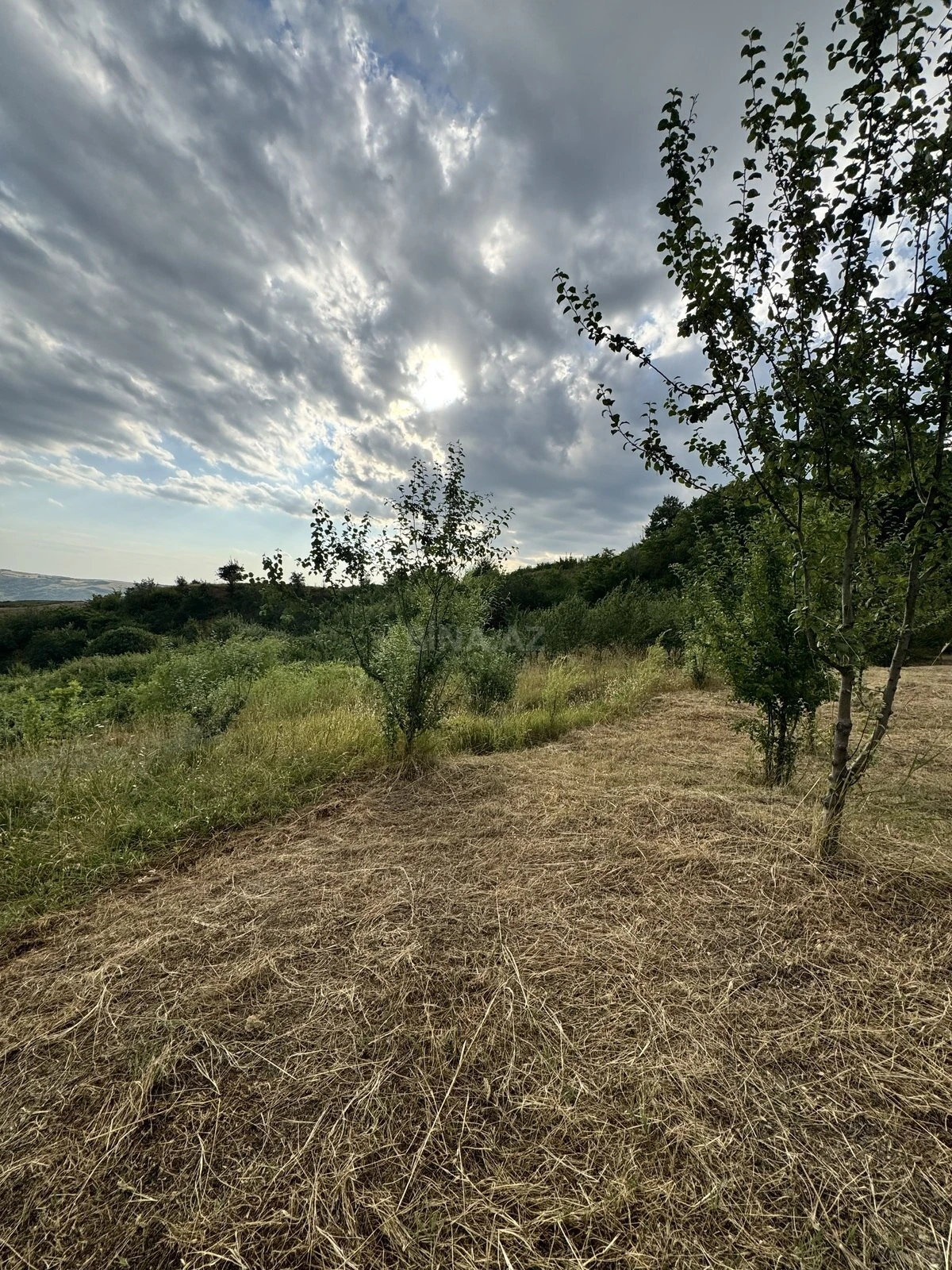 Satılır torpaq sahəsi 400 m²