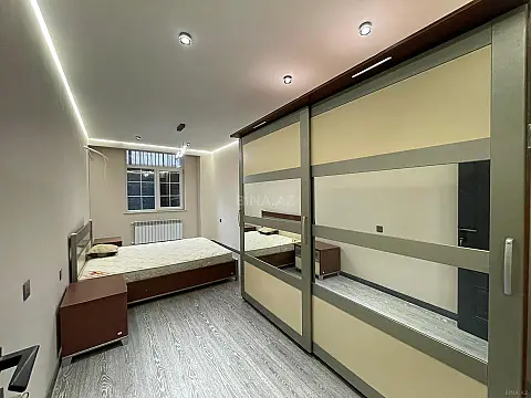 Satılır 3 otaqlı mənzil 116 m²