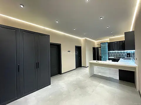 Satılır 3 otaqlı mənzil 116 m²