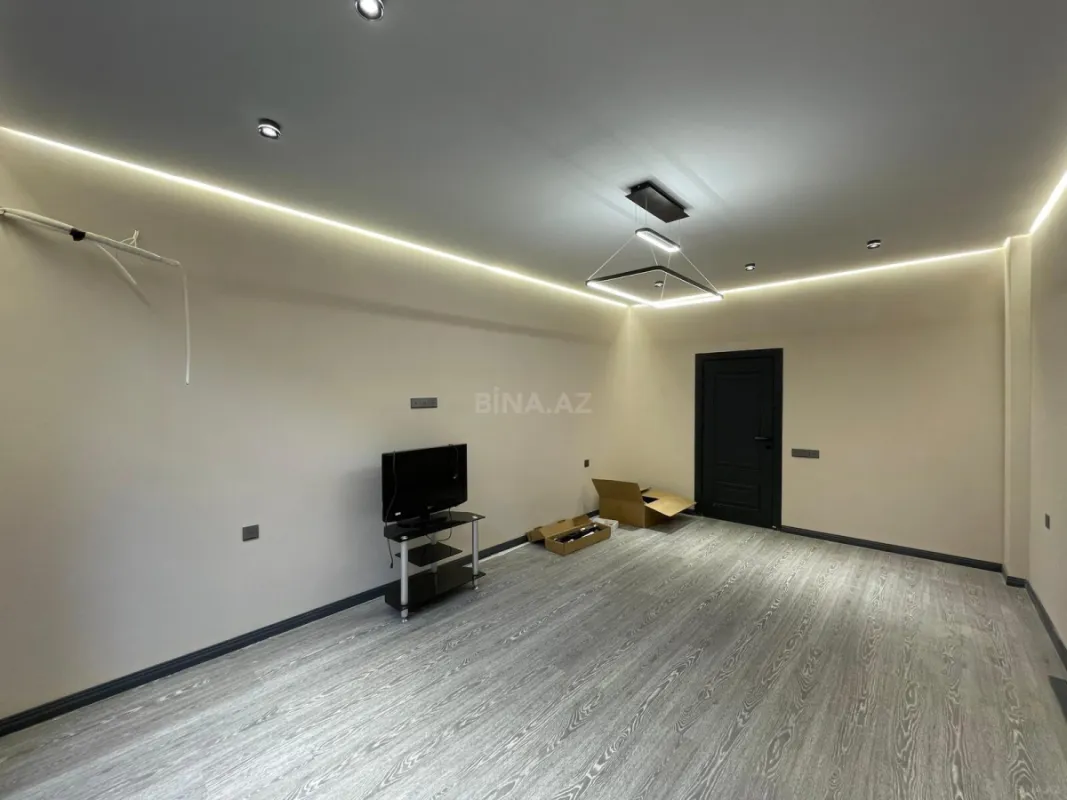 Satılır 3 otaqlı mənzil 116 m²