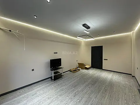 Satılır 3 otaqlı mənzil 116 m²
