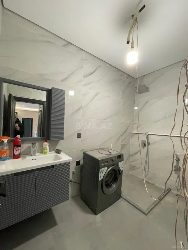 Satılır 3 otaqlı mənzil 116 m²