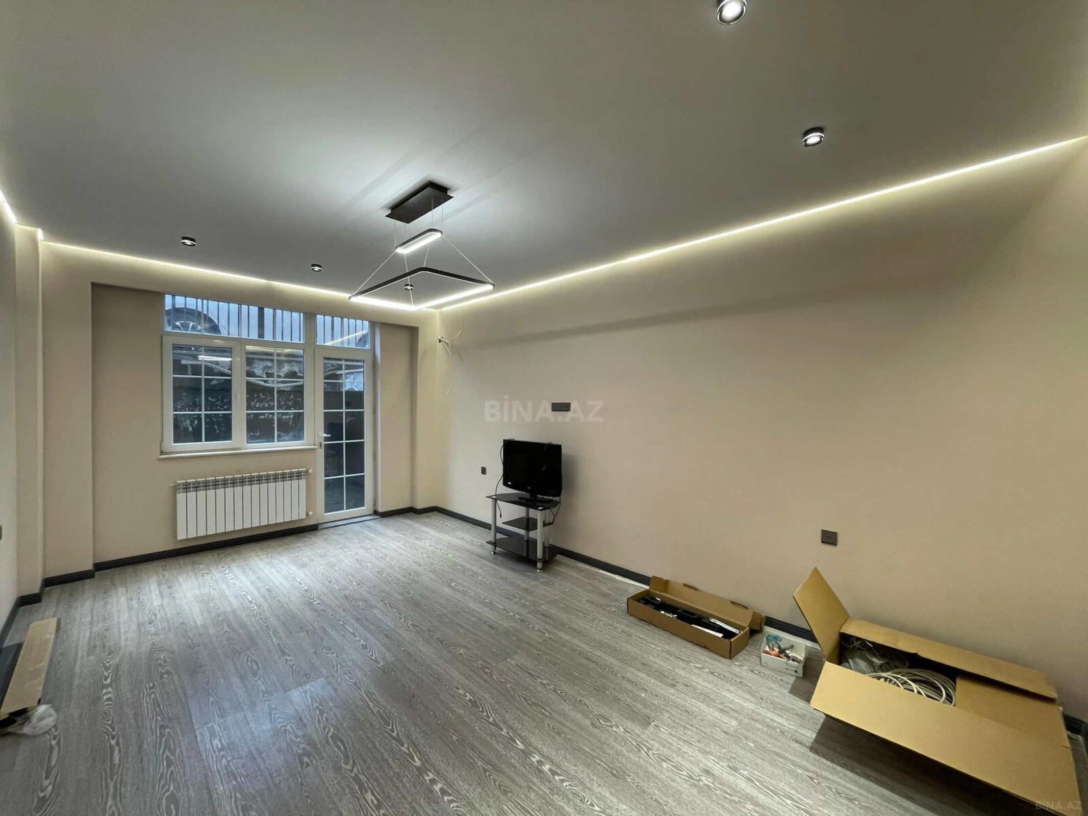 Satılır 3 otaqlı mənzil 116 m²