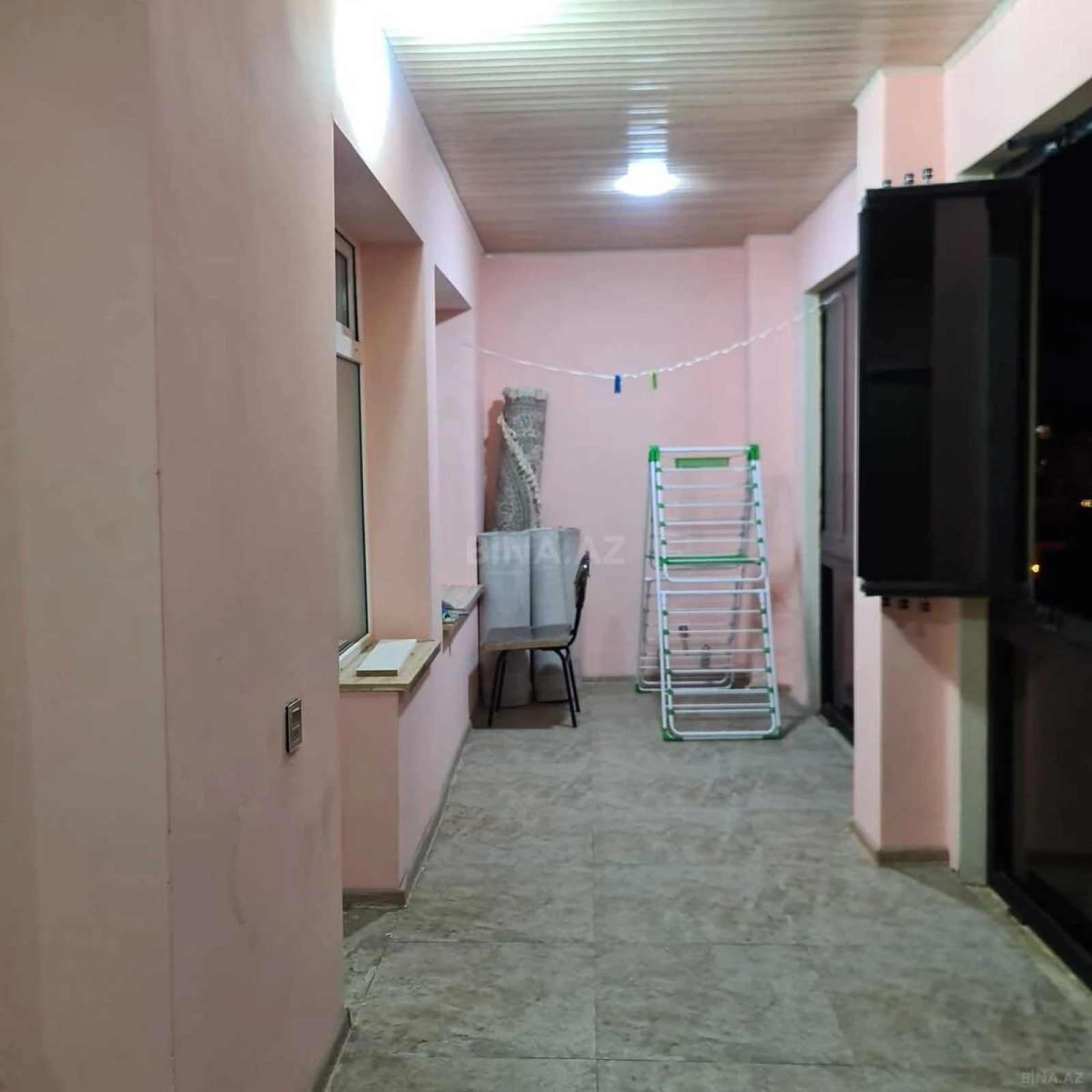 Satılır 4 otaqlı mənzil 120 m²