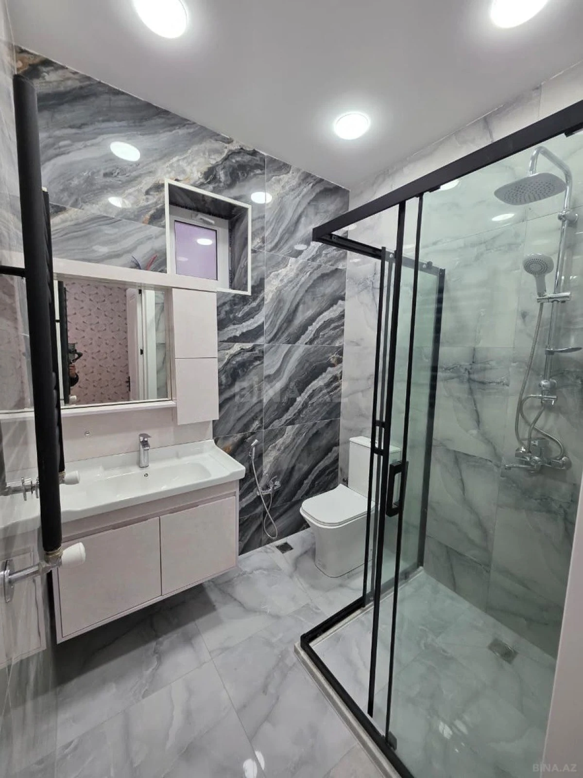 Satılır 4 otaqlı həyət evi 150 m²