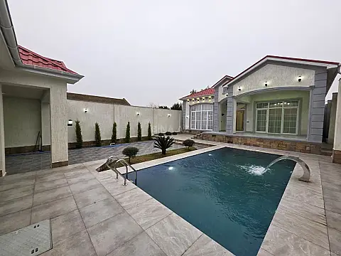 Satılır 4 otaqlı həyət evi 150 m²