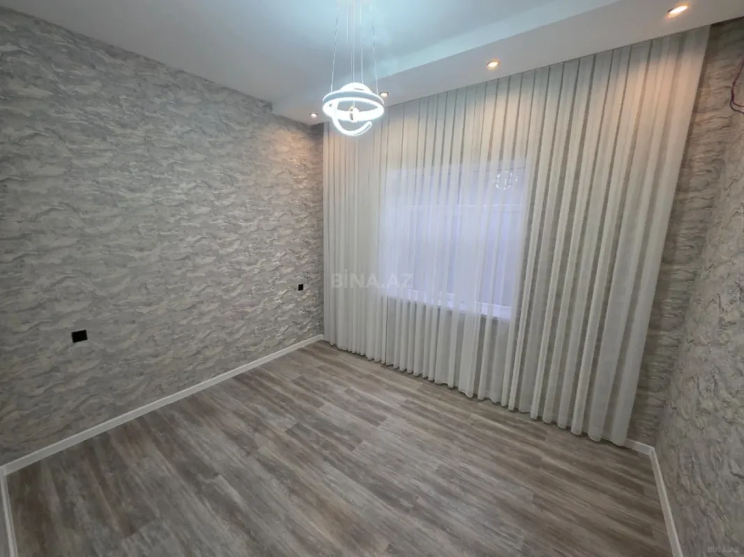 Satılır 4 otaqlı həyət evi 150 m²