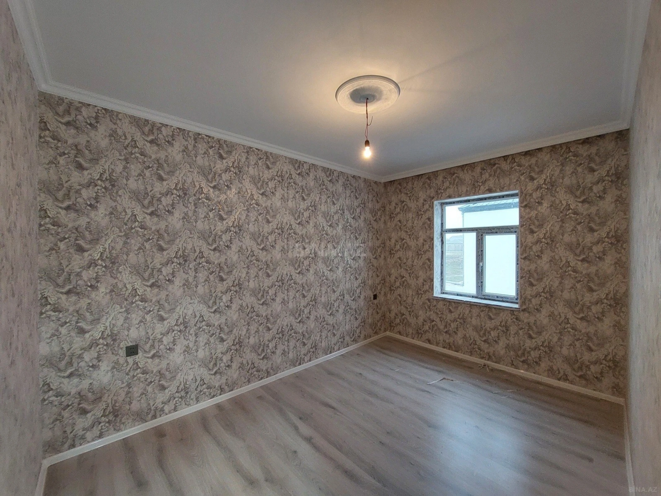 Satılır 3 otaqlı həyət evi 100 m²