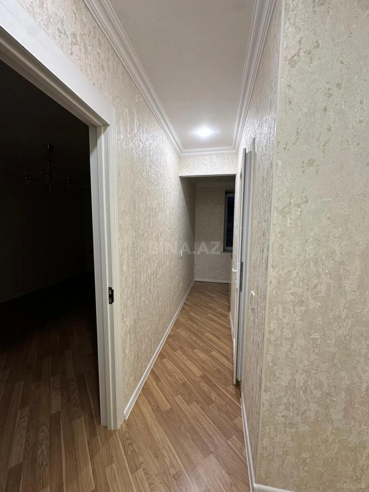 Satılır 2 otaqlı mənzil 52 m²