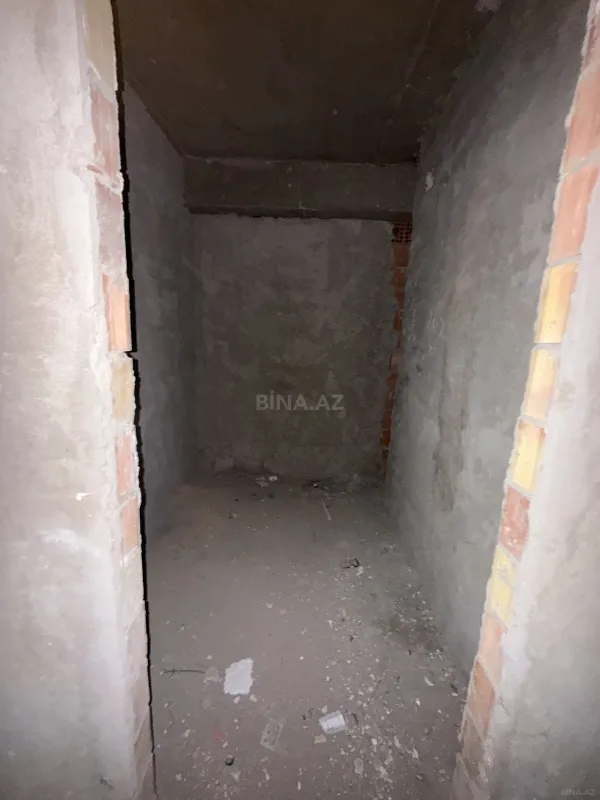 Satılır 3 otaqlı mənzil 112 m²