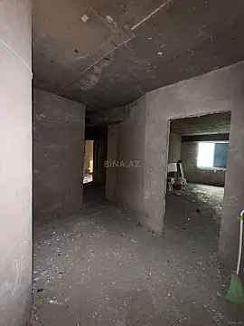 Satılır 3 otaqlı mənzil 112 m²