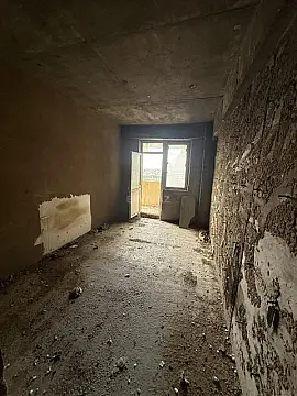 Satılır 3 otaqlı mənzil 112 m²