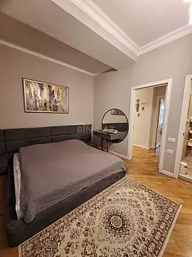 Satılır 3 otaqlı mənzil 125 m²