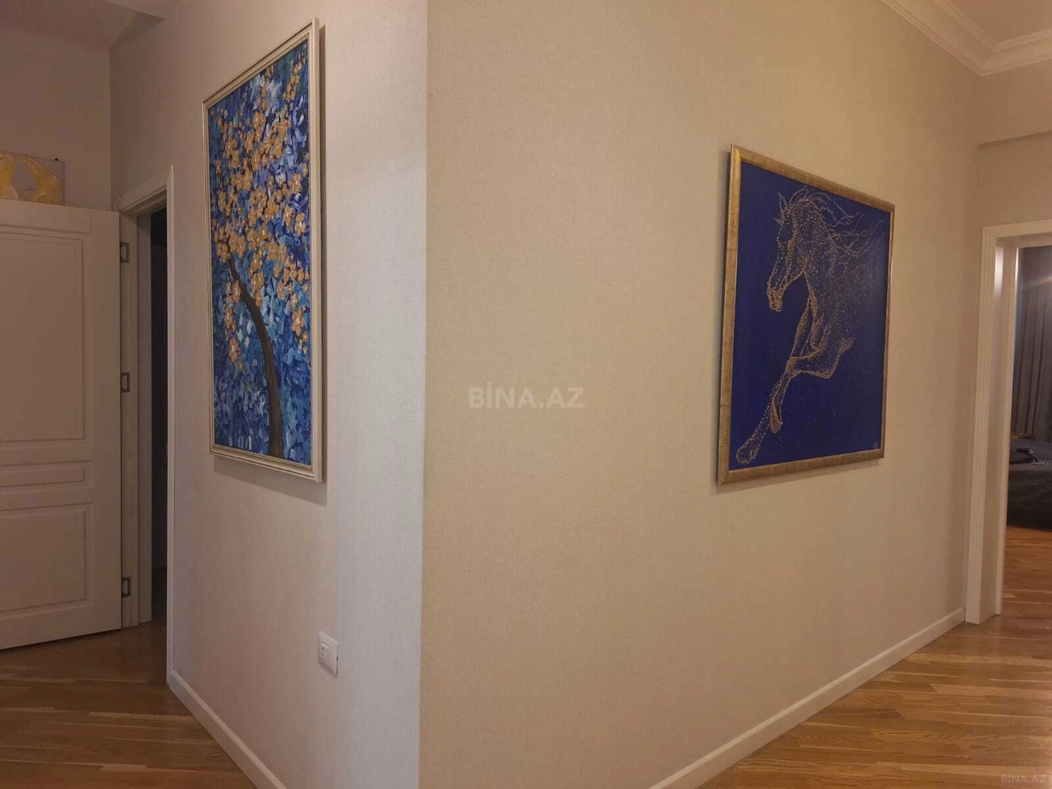Satılır 3 otaqlı mənzil 125 m²