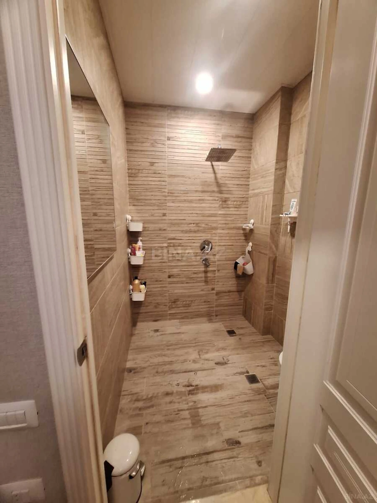 Satılır 3 otaqlı mənzil 125 m²