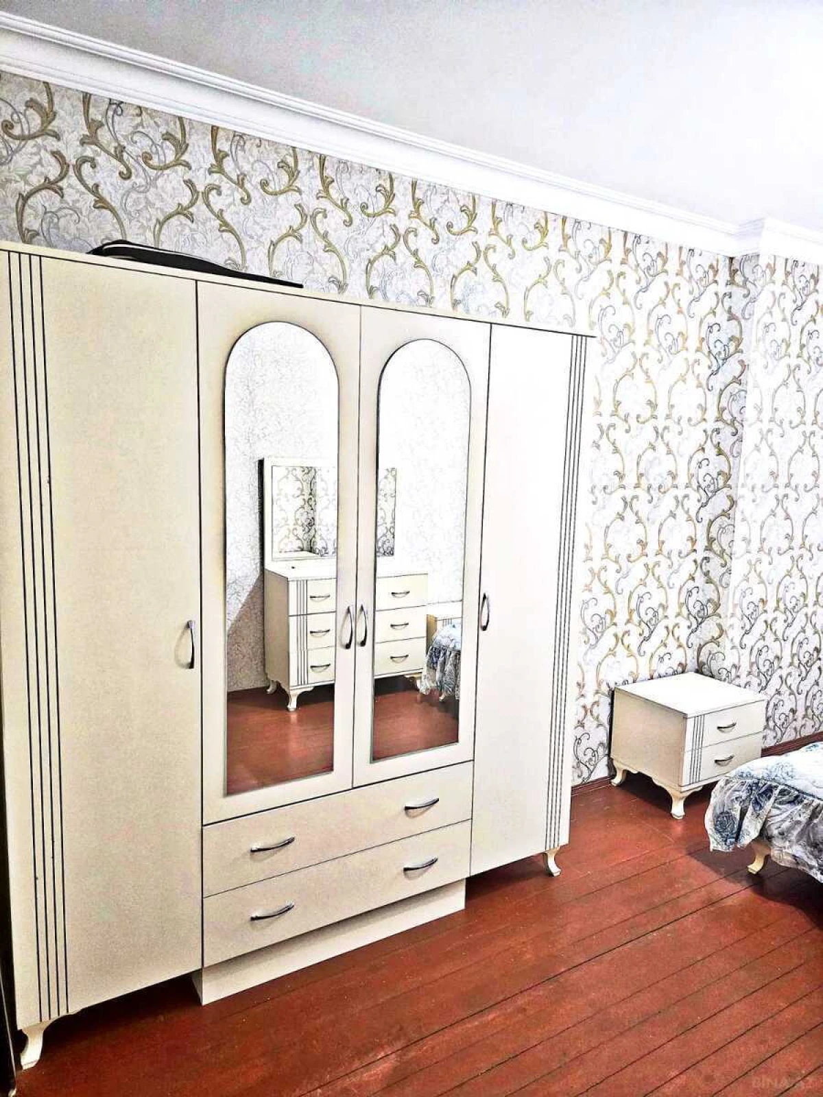 Satılır 3 otaqlı mənzil 80 m²