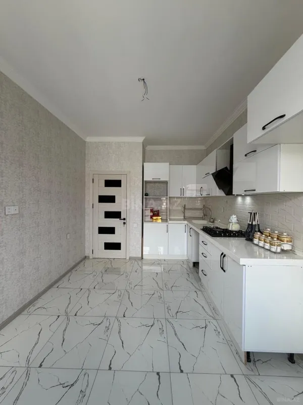 Satılır 3 otaqlı mənzil 82 m²