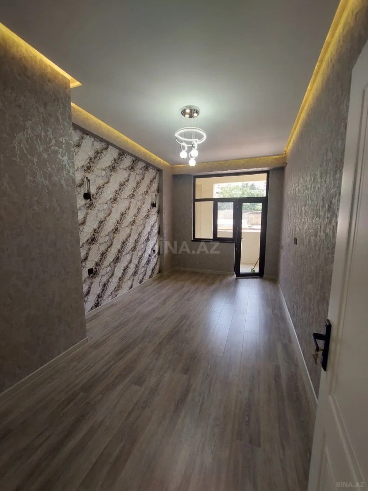 Satılır 2 otaqlı mənzil 58.5 m²