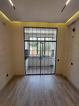 Satılır 2 otaqlı mənzil 58.5 m²