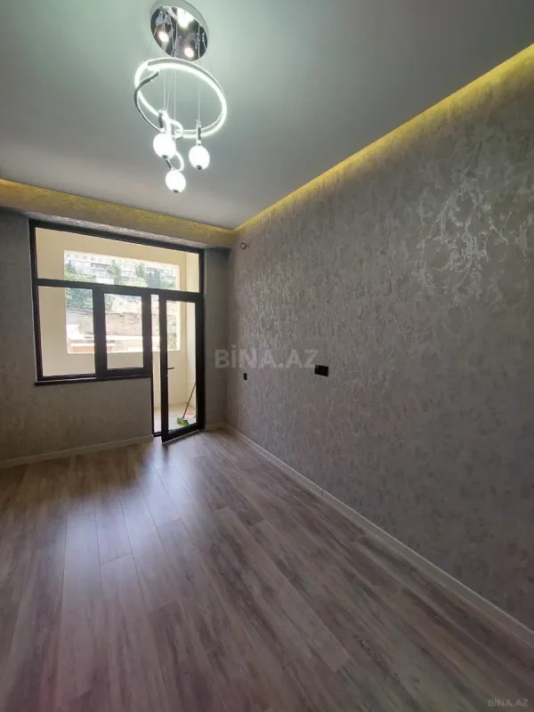 Satılır 2 otaqlı mənzil 58.5 m²