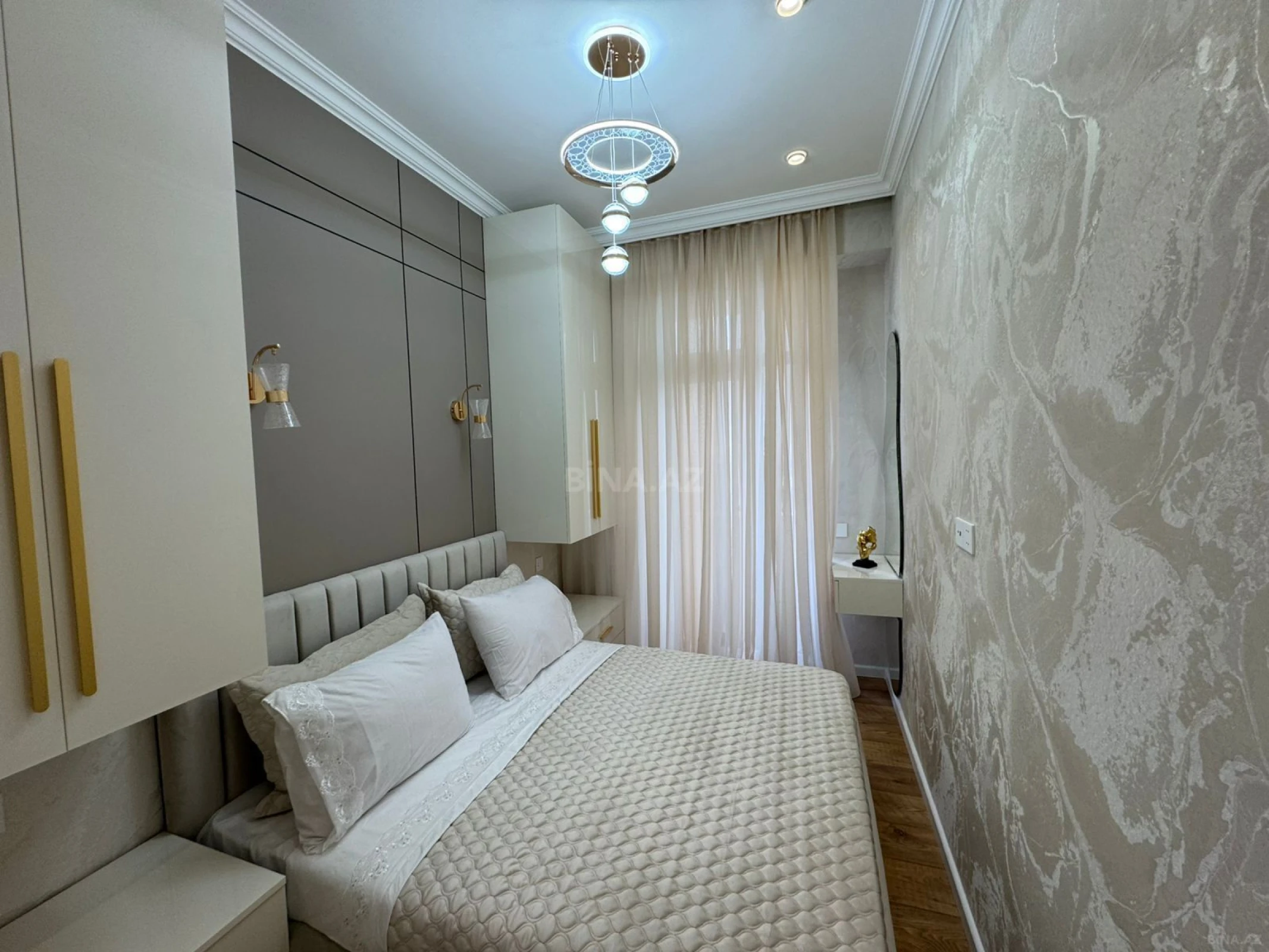 Satılır 2 otaqlı mənzil 37 m²