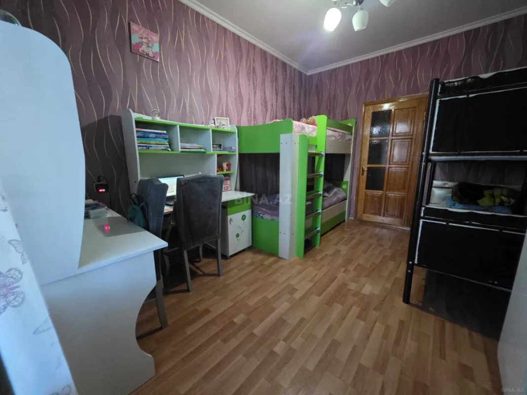 Satılır 3 otaqlı mənzil 70 m²