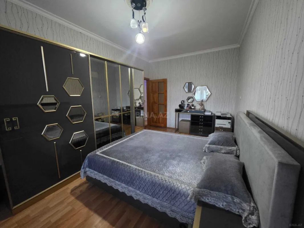 Satılır 3 otaqlı mənzil 70 m²