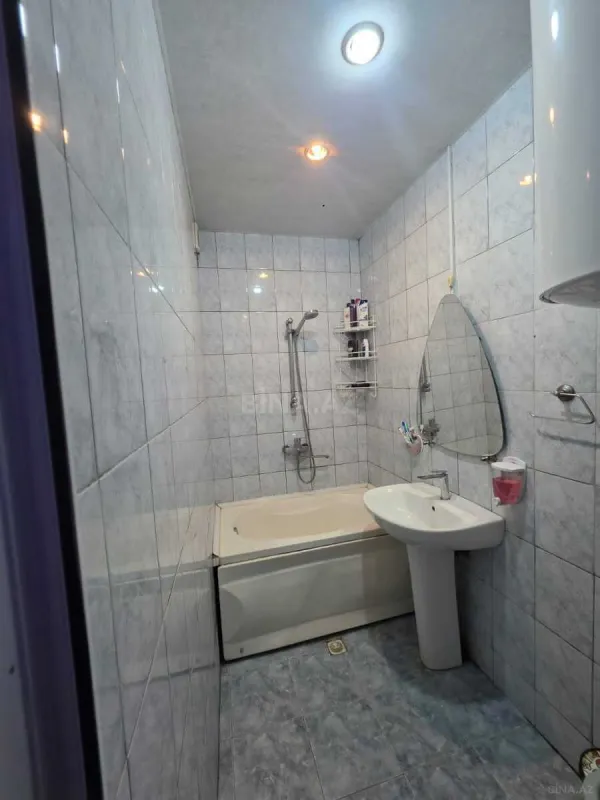 Satılır 3 otaqlı mənzil 70 m²