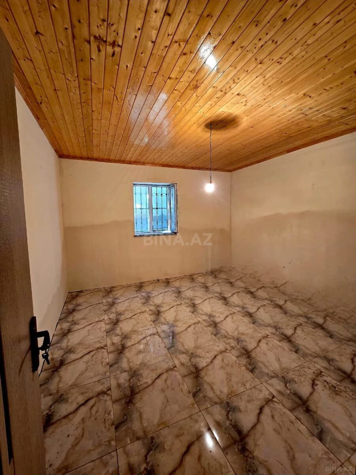 Satılır 3 otaqlı həyət evi 100 m²