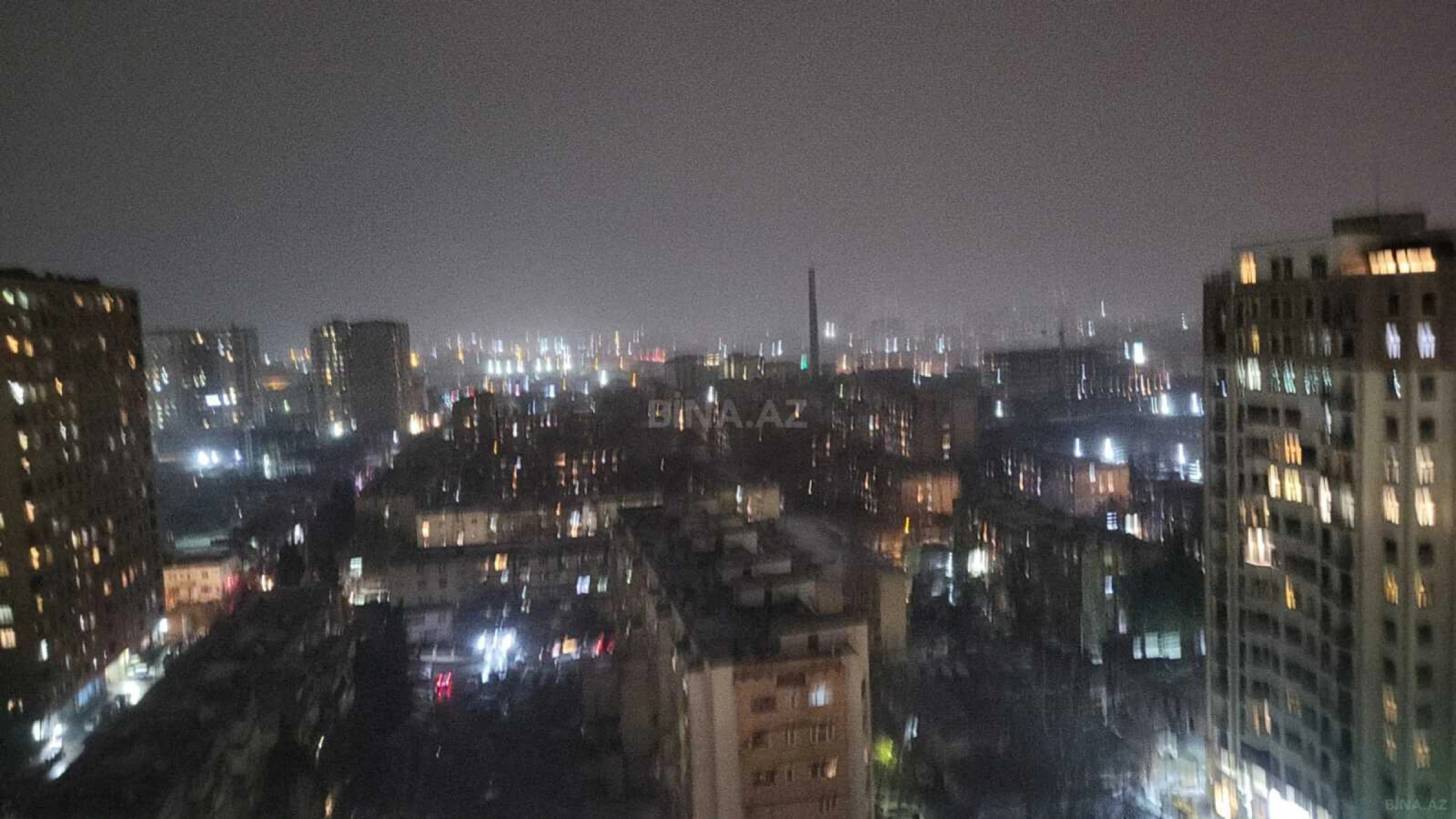 Satılır 3 otaqlı mənzil 150 m²