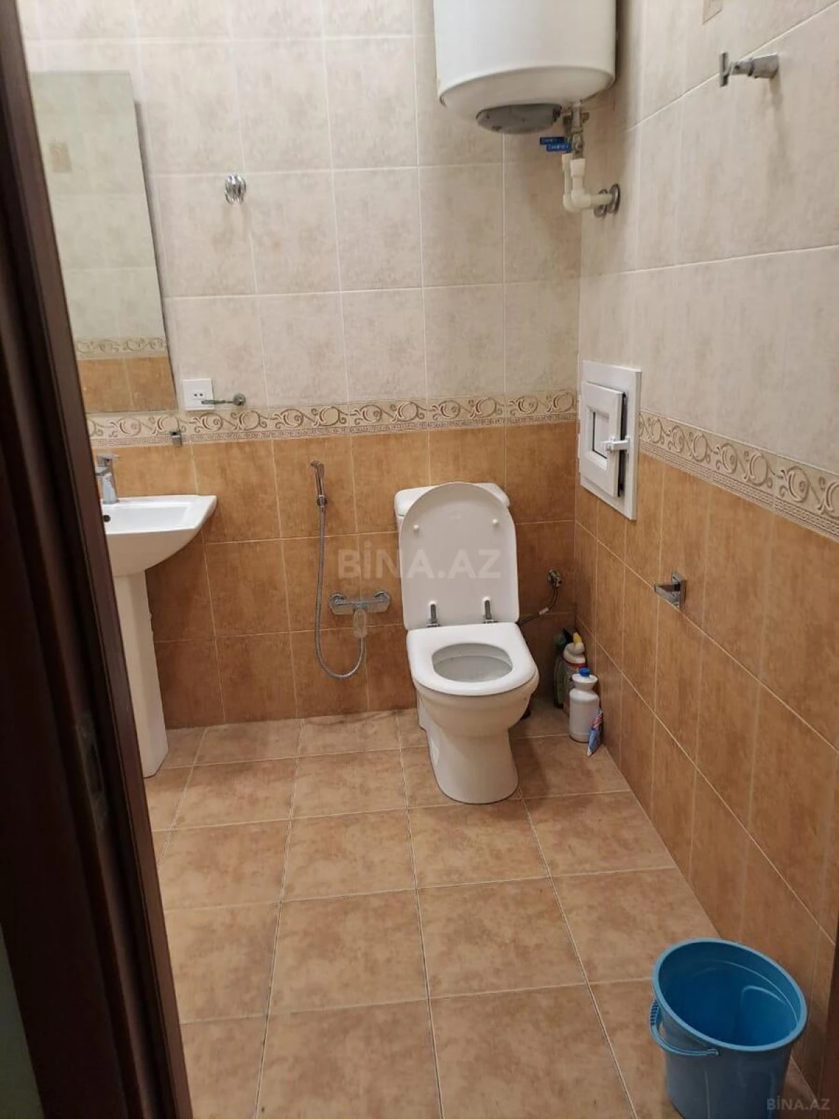 Kirayə verilir 2 otaqlı mənzil 66 m²